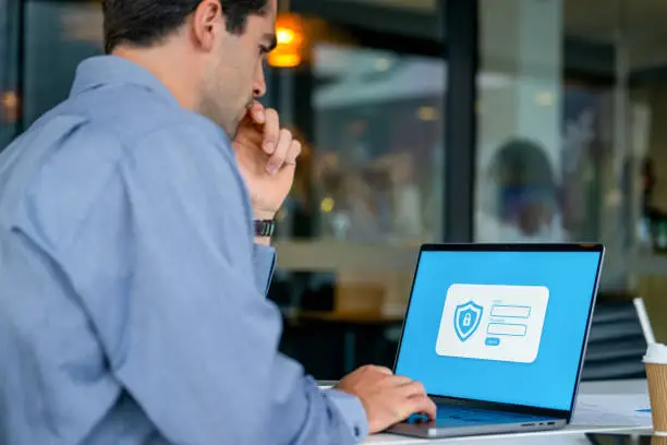 DATI DEI DIPENDENTI AL RIENTRO DALL’ASSENZA PER MALATTIA: ILLEGITTIMITÀ DEL TRATTAMENTO SECONDO IL GARANTE DELLA PRIVACY